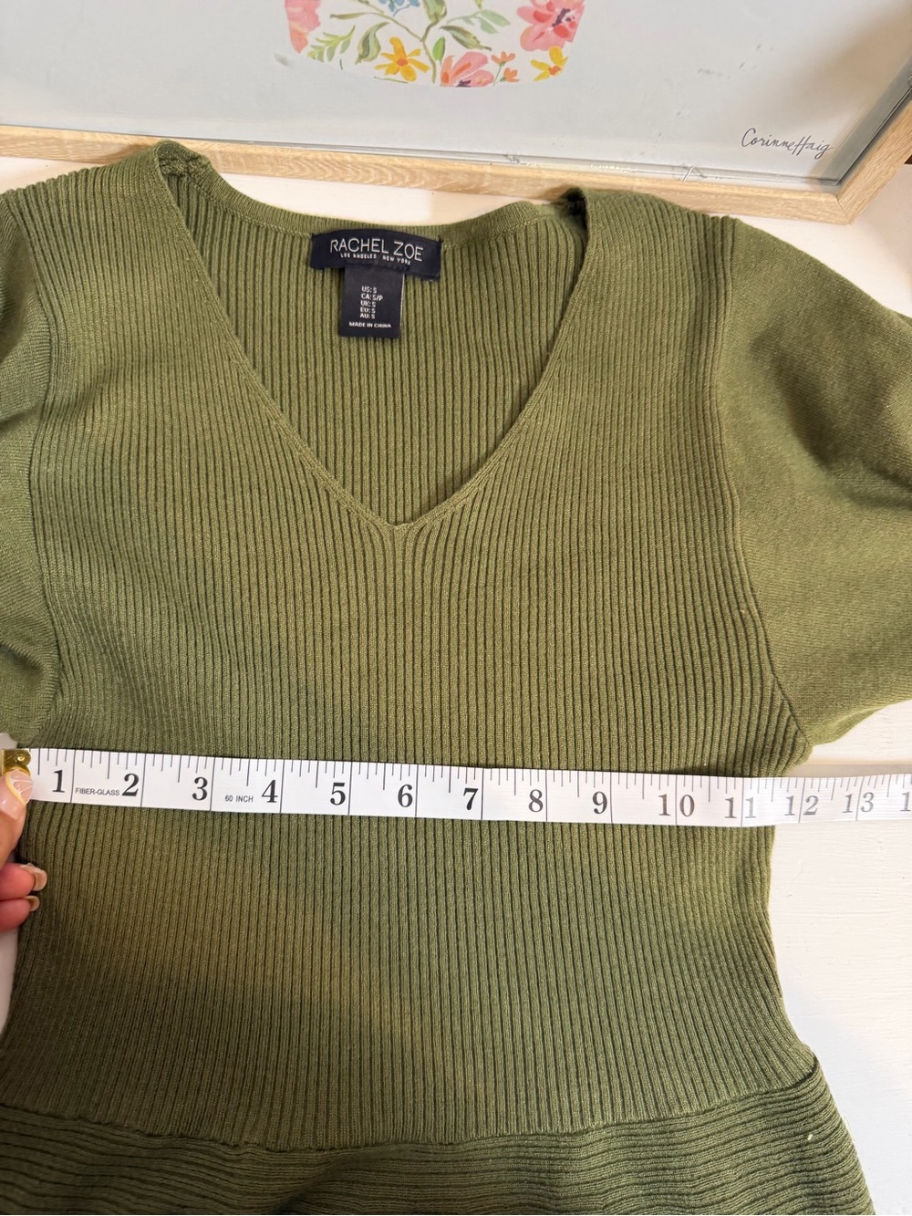RACHEL ZOE Olive Green Ribbed Knit V-Neck Midi Sweater Dress Small EUC - Picture 6 of 9